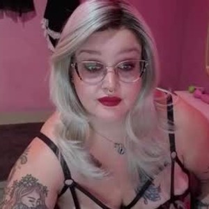 chaturbate alyssawonderland96 webcam profile pic via amateursex-livecam.com