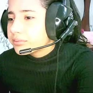 watchgirlcam.com amany_r livesex profile in sexy cams