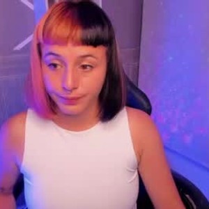 girlsupnorth.com amapolaaa livesex profile in smoke cams