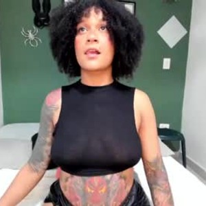 cheapadultsexcams.com amy_stonee420 livesex profile in ebony cams