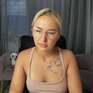 chaturbate anna_blooms Live Webcam Featured On 6livesex.com