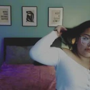 chaturbate anthonella_redwine webcam profile pic via girlsupnorth.com