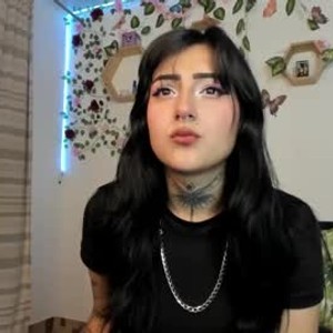 pornos.live apolorising_ livesex profile in petite cams