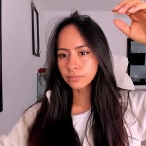 free6cams.com aprettyy livesex profile in cute-latina cams