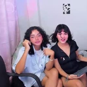 chaturbate ari_doll1 webcam profile pic via amateursex-livecam.com