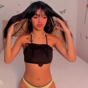 chaturbate arianna_flamen webcam profile pic via bestlivesexchat.com
