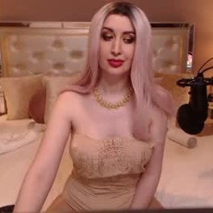 Camgirl is actually offline