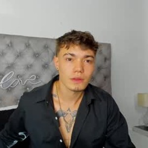 Cam boy axel_blazee