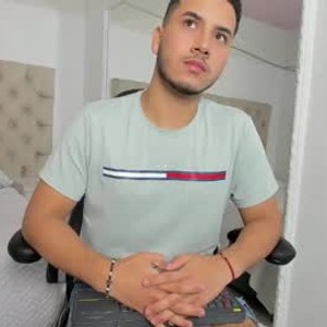 Cam boy axel_grey_