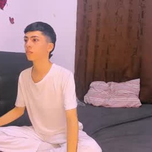 Cam boy axel_sweet18