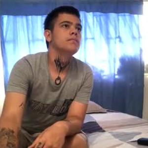 Cam boy azael_betancourt