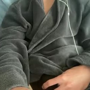 b0ycurved19