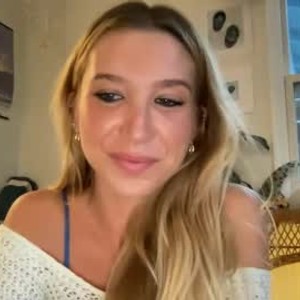 chaturbate babyyjade webcam profile pic via iluvcams.com
