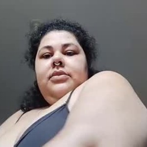 chaturbate bbwroyalttty webcam profile pic via livesexr.com