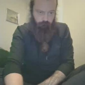 beardpiercedcock Live Cam