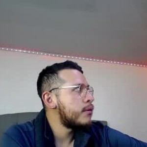 Cam boy bearlatino69