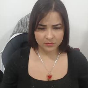 chaturbate beautyykarol webcam profile pic via pornsexycams.com