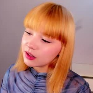 chaturbate beees_knees webcam profile pic via watchgirlcam.com