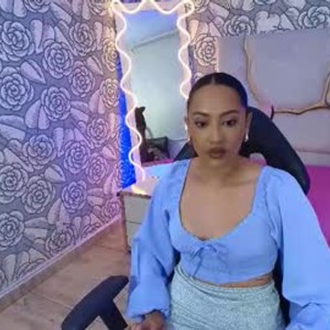 chatnmate.com beella_tay1 livesex profile in skinny cams