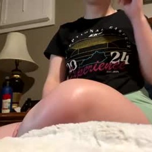 chaturbate biancaxxx5 webcam profile pic via sexlivecamsites.com