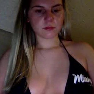 free6cams.com bigboobies57 livesex profile in squirt cams