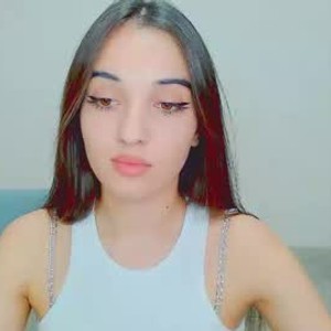 Camgirl is actually offline