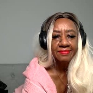 chaturbate breanadivine Live mature Webcam Featured On maturelivesexcams.com