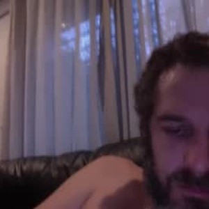 Cam boy bredboxent