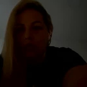chaturbate brendaplays webcam profile pic via badgirlwebcam.com