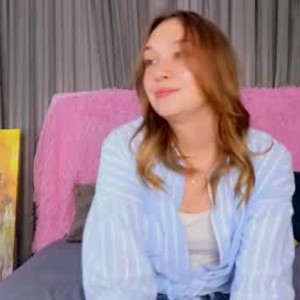 xxx-topcamgirls.com brianna69__ livesex profile in skinny cams