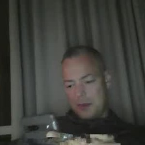 brokendk Live Cam