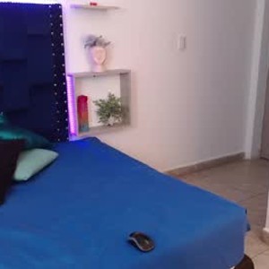 chaturbate bustyluna webcam profile pic via sexcam-girls.com