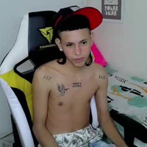 Cam boy calidoso_