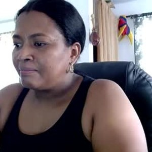 chaturbate camila_sexygolden webcam profile pic via xxx-topcamgirls.com