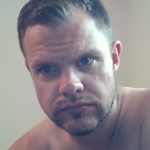 Cam boy canaseratonin