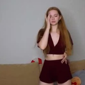 girlsupnorth.com cand_lynni livesex profile in redhead cams