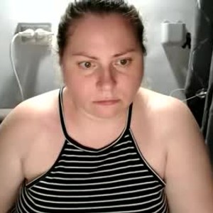 chaturbate candycream17 webcam profile pic via privat-livecam.com