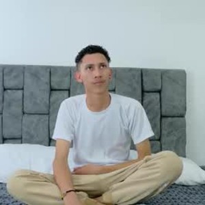 Cam boy carlos19_gomez