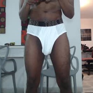 Cam boy carlos_bigger