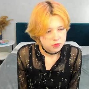 chaturbate carolinerichter webcam profile pic via cam-performer.com