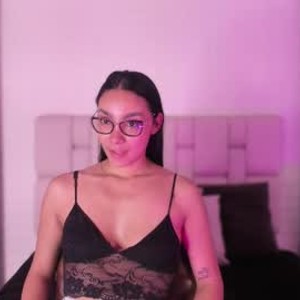 cheapadultsexcams.com celeste_leigh livesex profile in latina cams