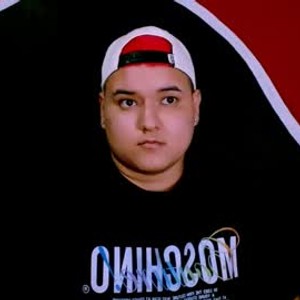 Cam boy charly_smith0