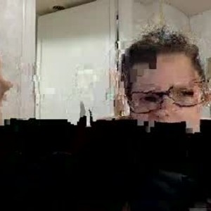 cheekysweetie webcam livesex profile on cam-performer.com