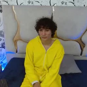 Cam boy chipi_tay