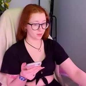 cheapadultsexcams.com chloe_nnaked livesex profile in redhead cams