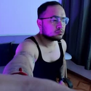 chaturbate chrisbolt1 webcam profile pic via pornsexycams.com