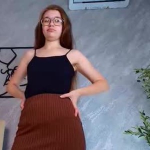 chaturbate chrystibrayan webcam profile pic via myliveeroticcams.com