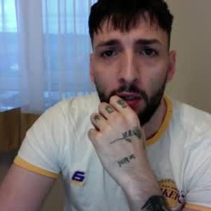 Cam boy collinup