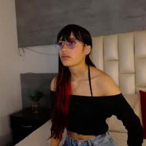 chaturbate coraline_velle webcam profile pic via pornsexycams.com