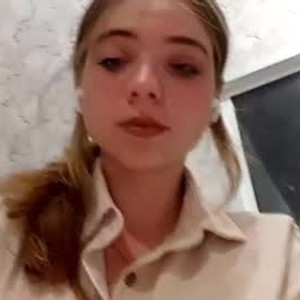 livesexbbwcams.com cortneylevison livesex profile in implants cams